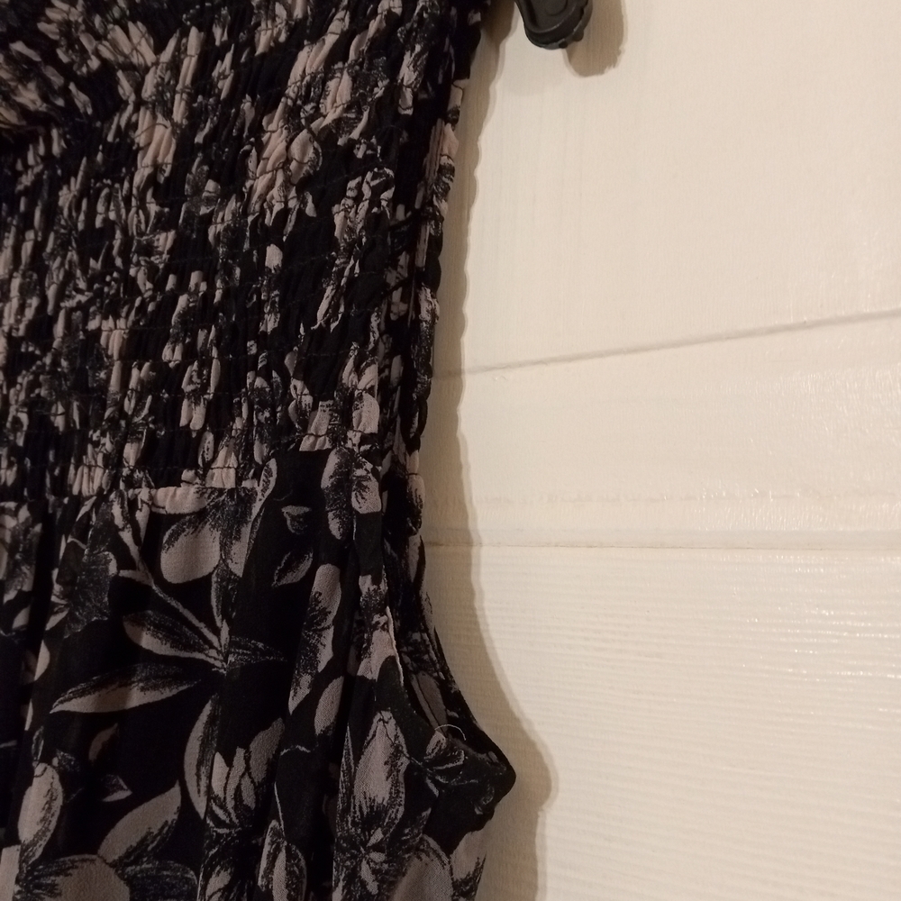 Just...Taylor Black and Gray Floral Maxi Dress - Picture 4 of 7